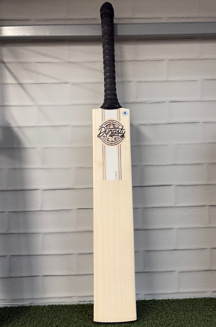 Dynasty Ultra Senior Cricket Bat