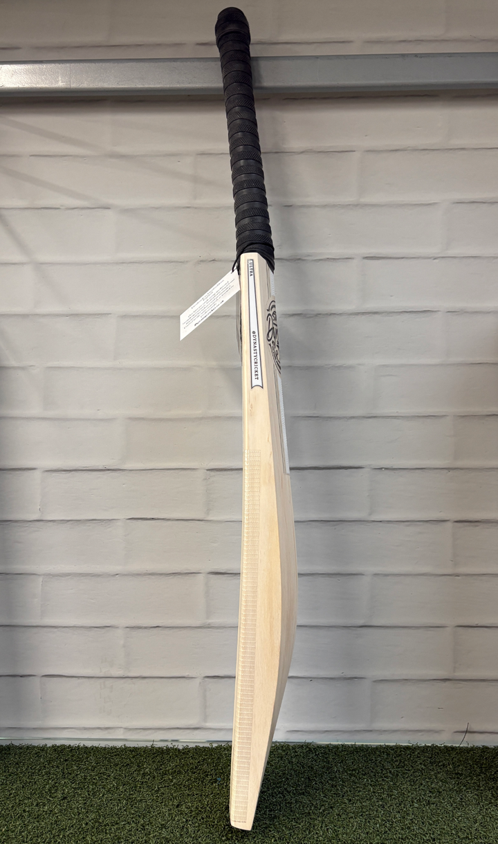 Dynasty Ultra Senior Cricket Bat