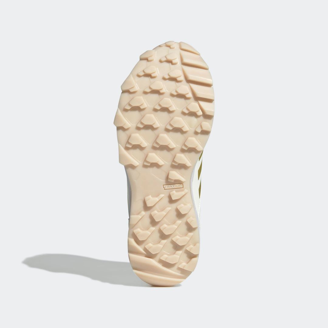 Adidas Fabela Rise Champagne Hockey Shoe 2025/26