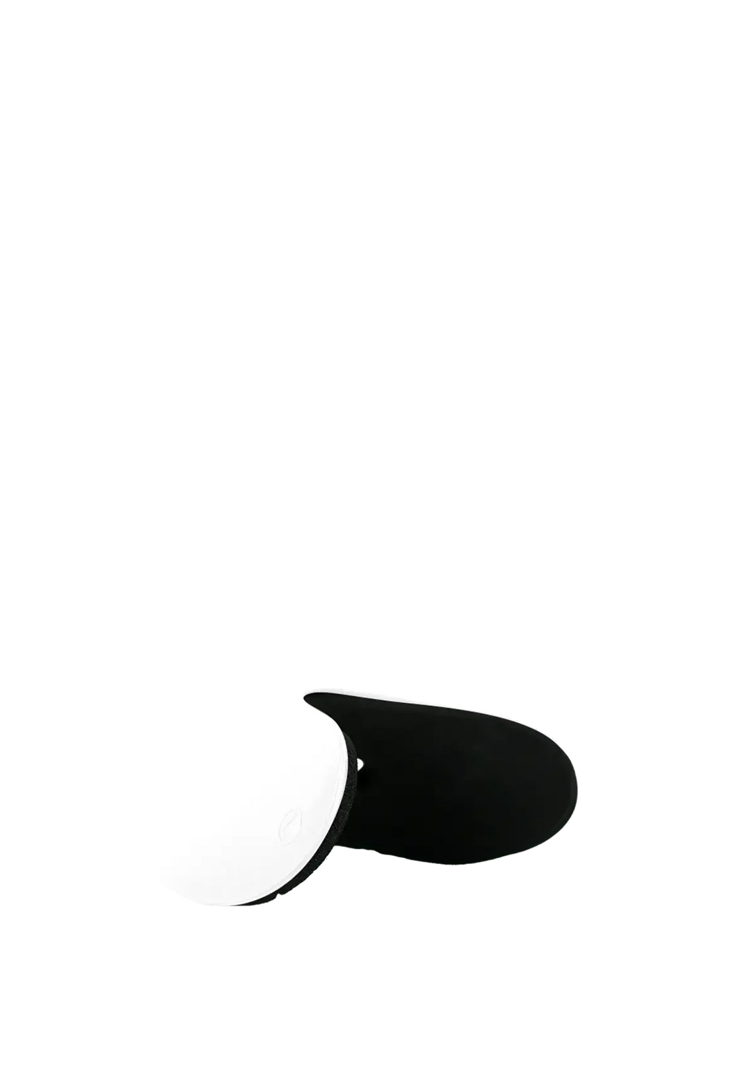 GRYPHON Foot Guard White